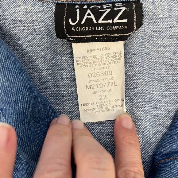 Vintage Women's Blue Jean Sleeveless Jacket Made in USA More Jazz Denim vest - Picture 2 of 7